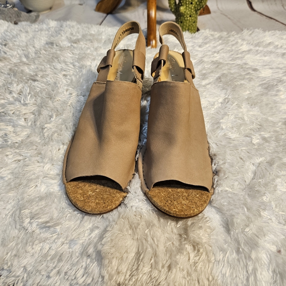 Clarks Collection Tan Leather Wedge Sandals Espadrille Slingback 9.5D